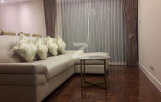 2 Bedroom Condo for Sale in Asok area (Pet friendly), Furnished with new furnitures. Ready to move in.  : เจ้าของขายเอง
