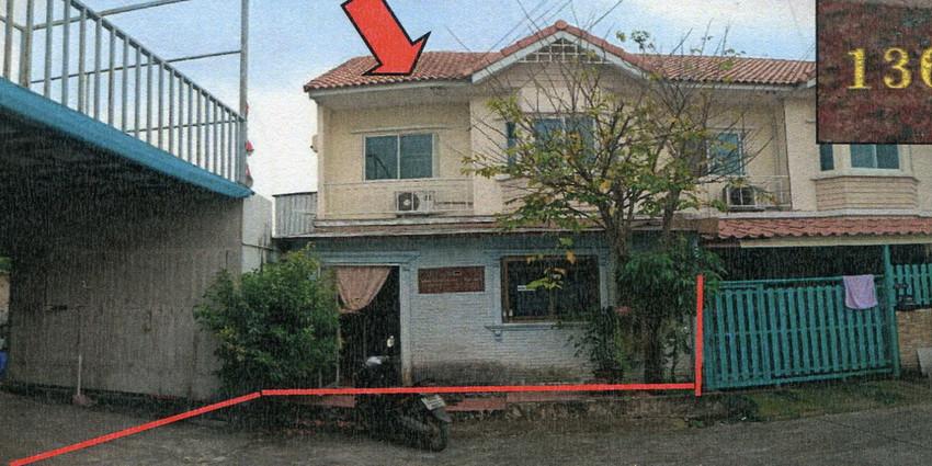 ทรัพย์ธนาคารโดย GHB ทาวน์เฮาส์ บางขุนเทียน กรุงเทพมหานคร